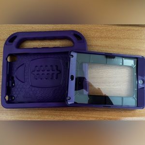 Mini iPad case with built in screen protector